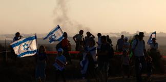 ¡Nuestra para siempre!: colonos israelíes marchan por un retorno a Gaza