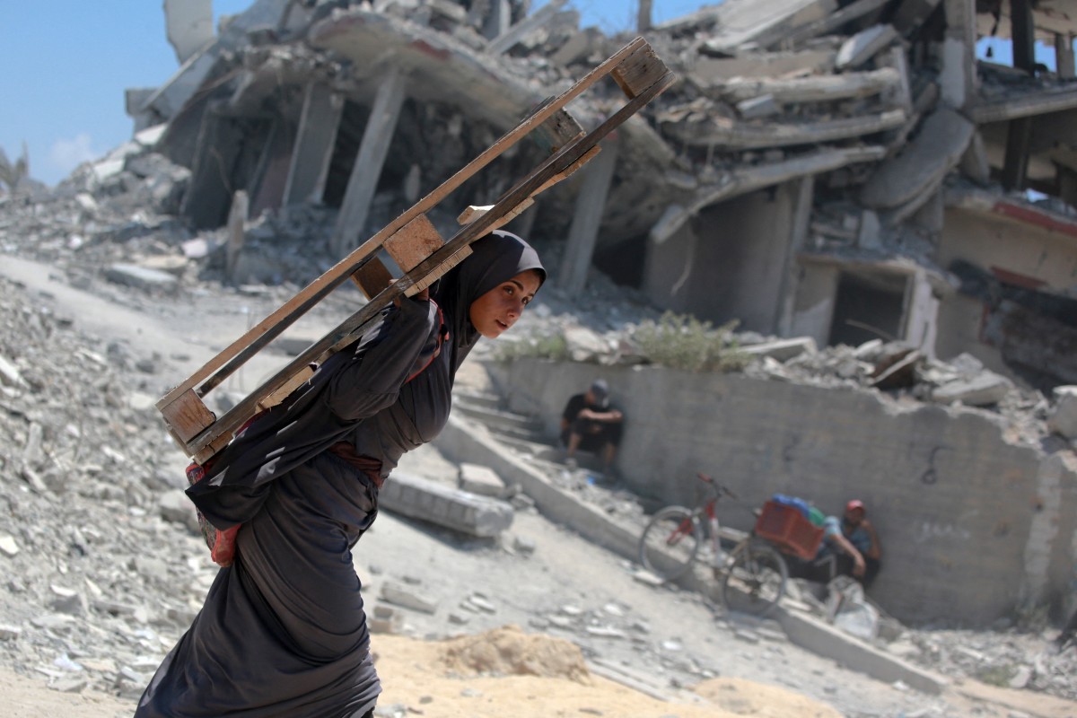 Un médico español tras volver de Gaza: es como si hubiera caído la bomba atómica Un médico español tras volver de Gaza: es como si hubiera caído la bomba atómica