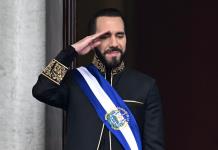 Oenegés denuncian un golpe a la democracia en El Salvador por reelección indefinida