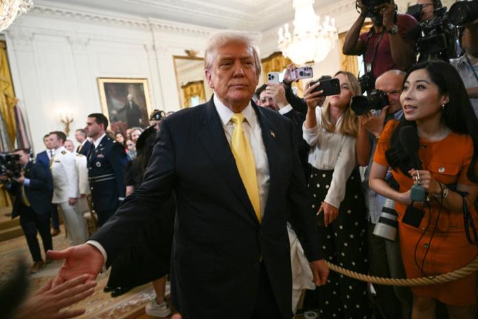 Trump ordena al Pentágono atacar a los carteles de la droga, según el New York Times