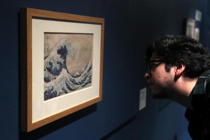 Doraemon o ‘La gran ola’ entran al Franz Mayer con exposición ‘Japón: del mito al manga’