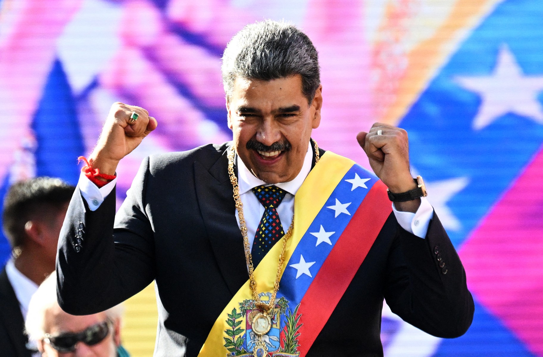 Trump autoriza operaciones de la CIA contra Venezuela Trump autoriza operaciones de la CIA contra Venezuela