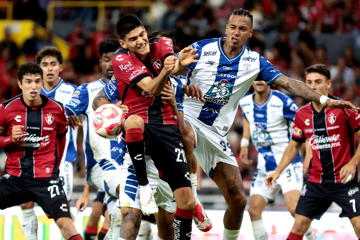 Pachuca golea al Atlas y retoma el liderato del Apertura mexicano
