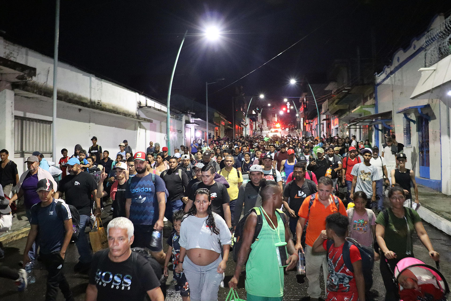 “Atrapados e invisibles”, la nueva realidad de miles de migrantes en México, advierte MSF