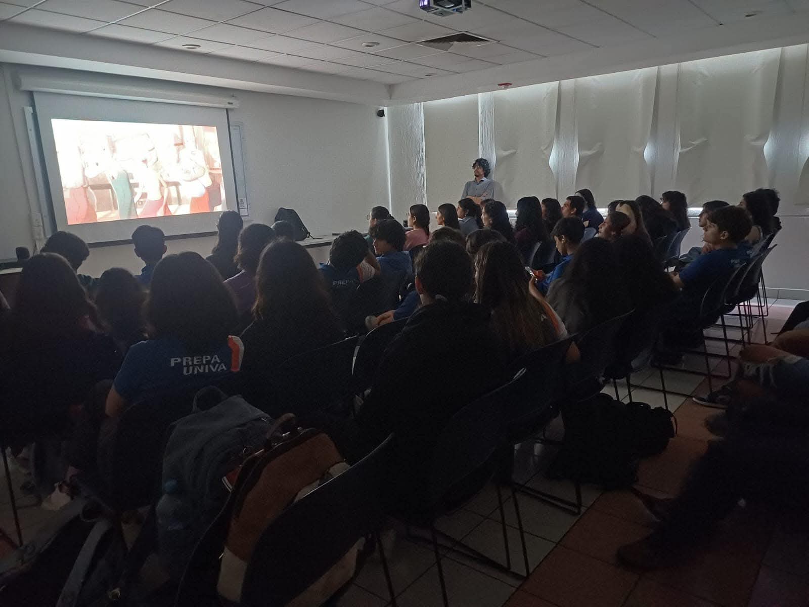 Con homenaje a Édgar Vivar y un programa nacional e internacional, realizarán el FIC Valores 2025