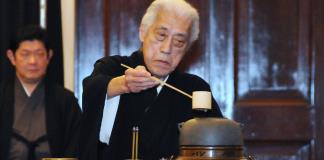 El gran maestro del té, el japonés Sen Genshitsu, muere a los 102 años
