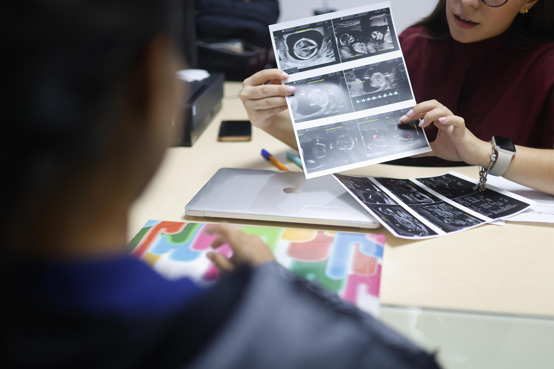 Falta de educación sexual y tolerancia propician embarazo adolescente en México Falta de educación sexual y tolerancia propician embarazo adolescente en México