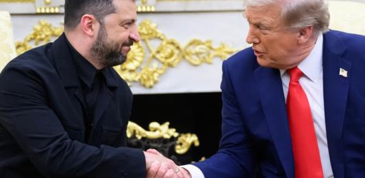 Trump plantea compromisos de seguridad para Ucrania en reuniones con Zelenski y europeos
