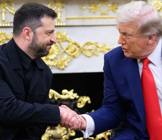Trump plantea compromisos de seguridad para Ucrania en reuniones con Zelenski y europeos