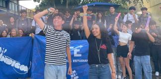 Fernanda Romero escuchó a los estudiantes de las Prepas 4 y 22