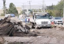 Rehabilitación de Camino Real a Colima asfixia el tráfico y pega a negocios