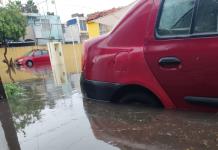 Lluvias inundan fraccionamiento de Tlajomulco; vecinos culpan obras de L4