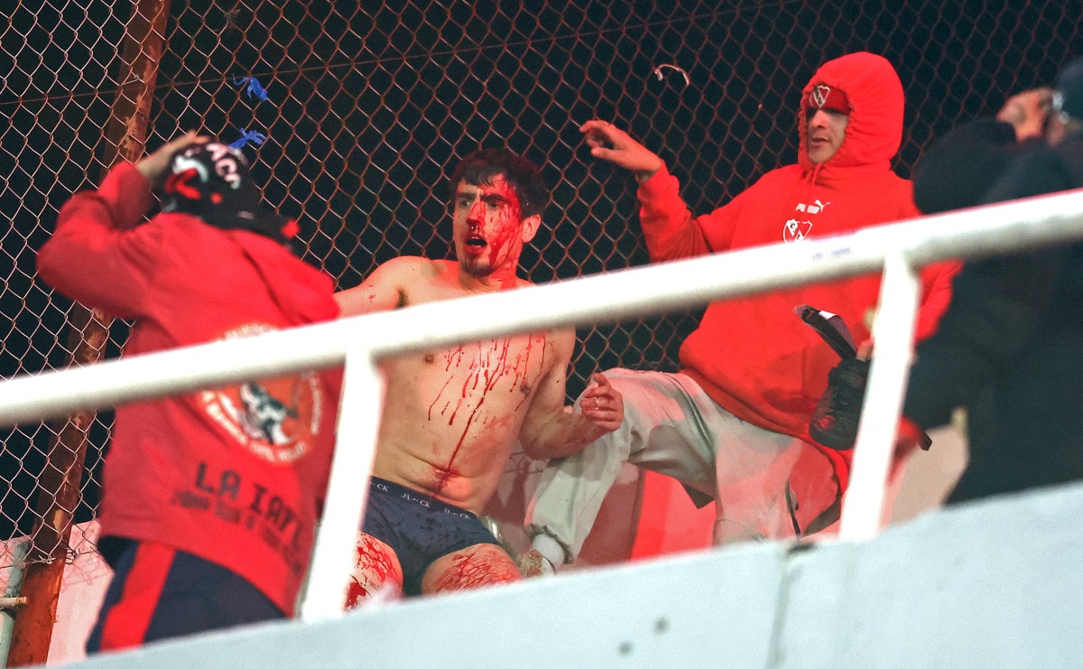 Violencia en Argentina golpea de nuevo al fútbol en Sudamérica