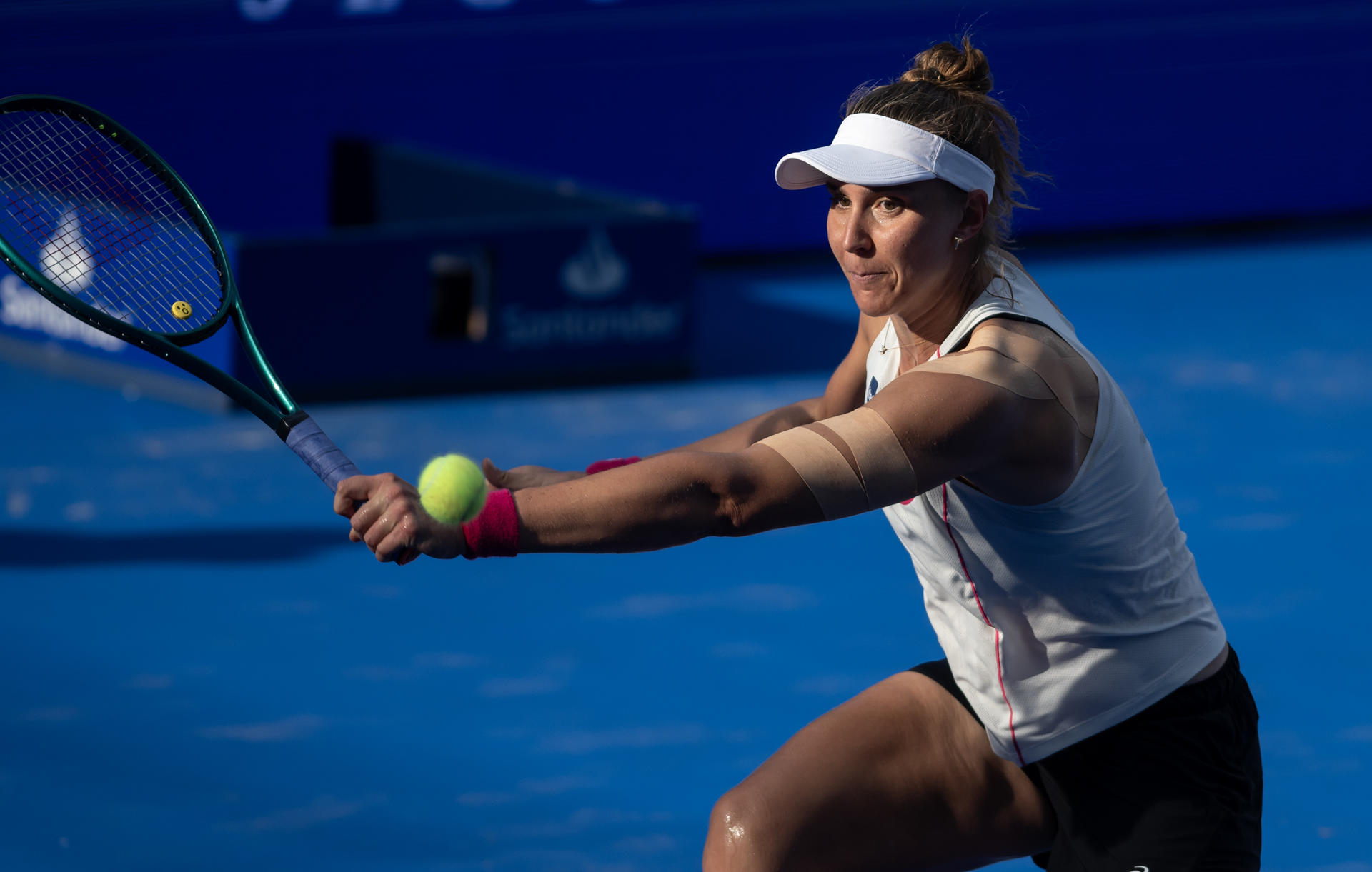 Haddad, Navarro y Fernández, favoritas eliminadas en octavos del WTA de Monterrey Haddad, Navarro y Fernández, favoritas eliminadas en octavos del WTA de Monterrey