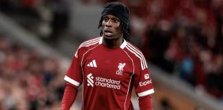 Liverpool pierde a Frimpong por lesión hasta el parón internacional