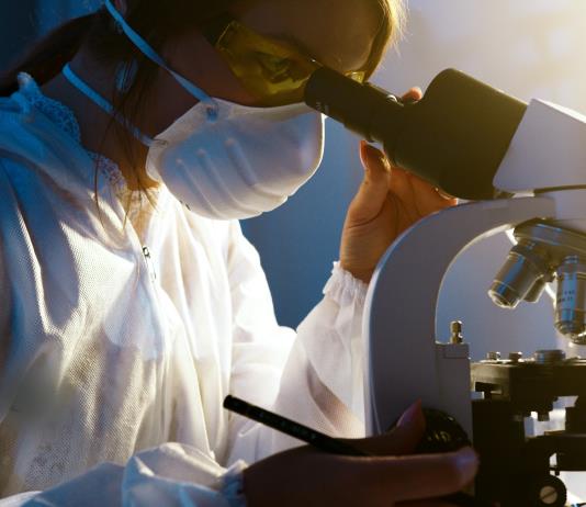 Prueba molecular buscar transformar el diagnóstico oportuno de meningitis en México