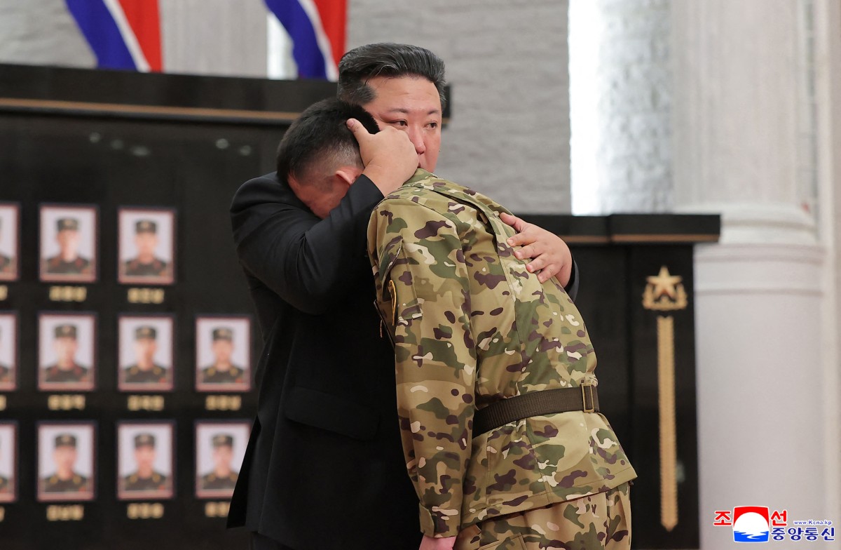 Kim condecora a los soldados norcoreanos que lucharon por Rusia en Ucrania Kim condecora a los soldados norcoreanos que lucharon por Rusia en Ucrania