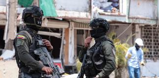 Colombia anuncia ofensiva militar para frenar ola violenta que deja 19 muertos