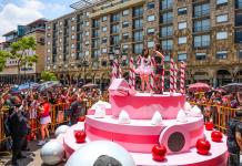La Plaza de Armas vibra con el showcase sorpresa de Paty Cantú y Denisse Guerrero
