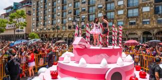 La Plaza de Armas vibra con el showcase sorpresa de Paty Cantú y Denisse Guerrero