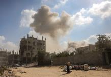 Cinco periodistas entre los 20 fallecidos en un ataque israelí a un hospital de Gaza