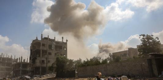 Cinco periodistas entre los 20 fallecidos en un ataque israelí a un hospital de Gaza