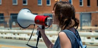 Alertan sobre el uso de violencia sexual para silenciar manifestantes en Latinoamérica