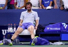 Medvedev multado con 42.500 dólares por su conducta en el US Open