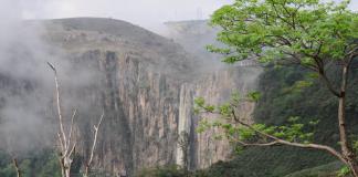 Piden a la Presidencia voltee a ver las necesidades de 12 pueblos de la barranca