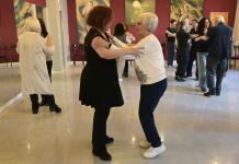 Bailar tango, una terapia innovadora en Argentina contra los síntomas del Parkinson