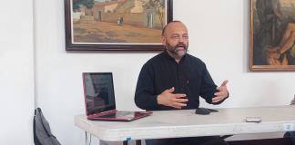 En Autlán, el cronista municipal trabaja "por amor al arte"
