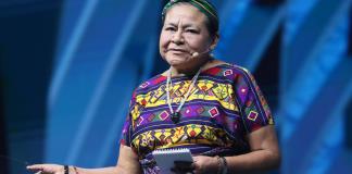 La Nobel de la Paz, Rigoberta Menchú, advierte sobre la deshumanización en la era digital