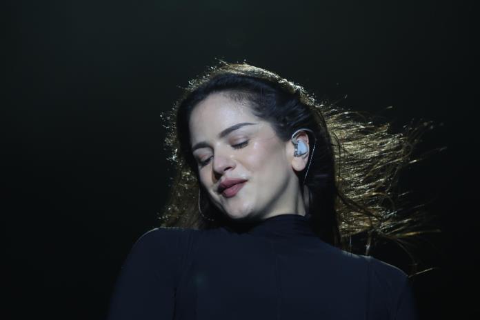 Rosalía recupera su tema De madrugá en la campaña que protagoniza para Calvin Klein