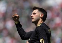 2-2. Santiago Giménez evita la caída de México