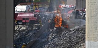Sube a seis el número de muertos por explosión de camión de gas en CDMX