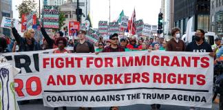 En Chicago, los latinos temen incluso ir a la iglesia por las redadas antiinmigrantes