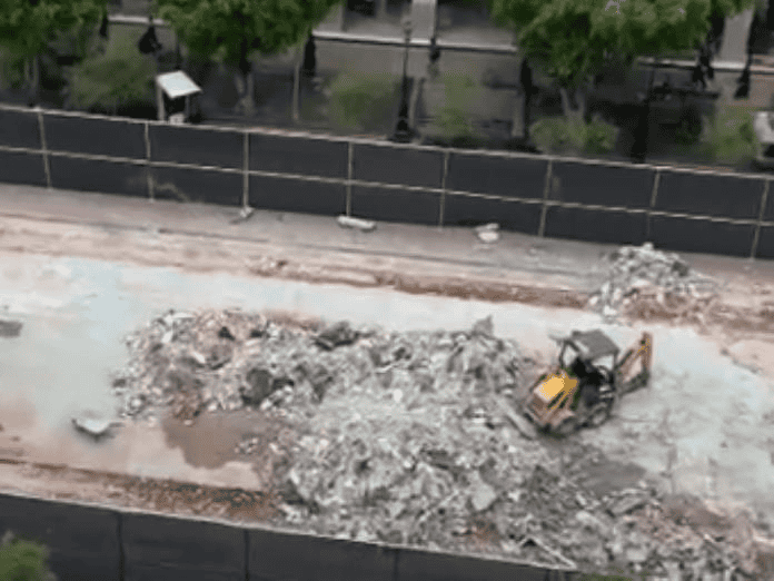 La huella del Mundial ya alcanza al Centro Histórico: derriban la fuente icónica frente al Cabañas