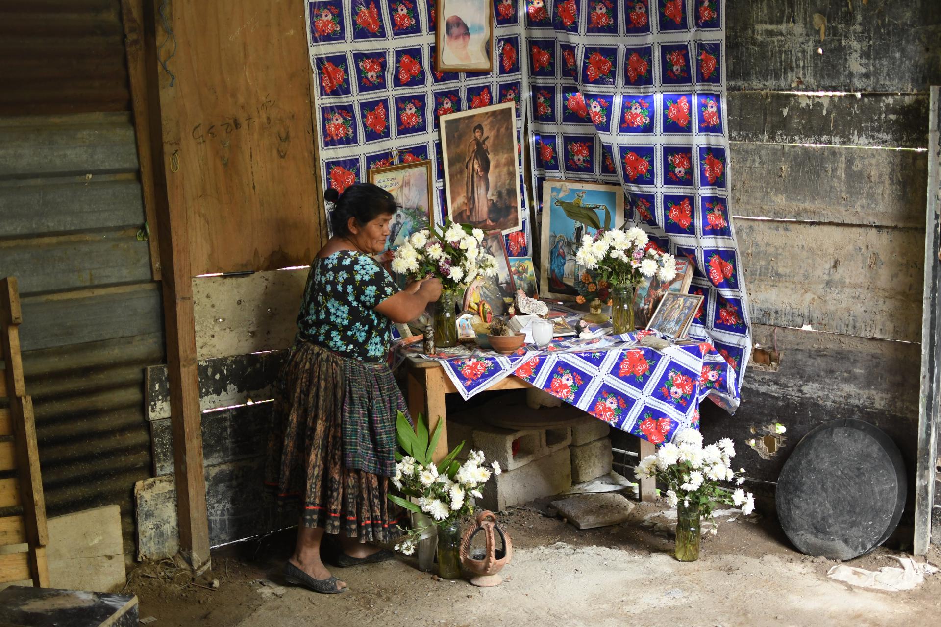 Las viviendas con pisos de tierra: el reflejo de la pobreza Las viviendas con pisos de tierra: el reflejo de la pobreza