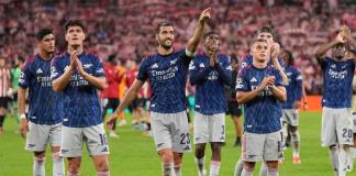 El Arsenal gana 2-0 en San Mamés ante un combativo Athletic