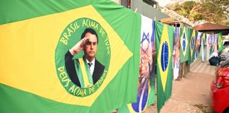 Bolsonaro ingresa al hospital en Brasilia tras sentirse mal