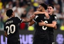 Juventus y Borussia Dortmund se neutralizan en un partido loco (4-4)