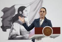 México pide “investigación a fondo” sobre muerte de migrante abatido en redada en Chicago