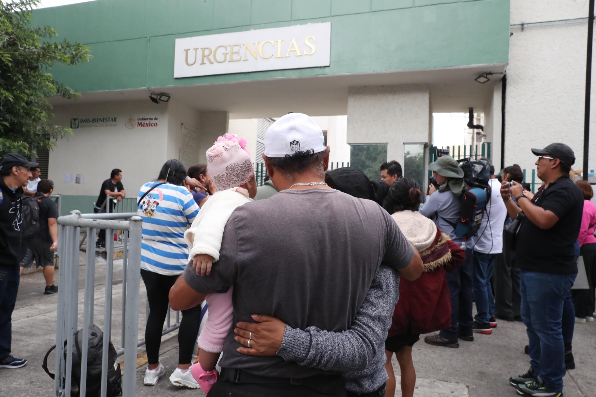 Suman 25 muertos por explosión de un camión de gas en Ciudad de México Suman 25 muertos por explosión de un camión de gas en Ciudad de México