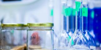 Laboratorios mexicanos buscan acelerar su integración al mercado farmacéutico de EE.UU.