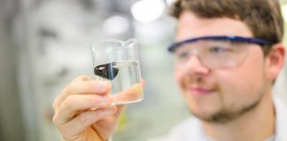 Químicos alemanes desarrollan método para absorber plástico en el mar