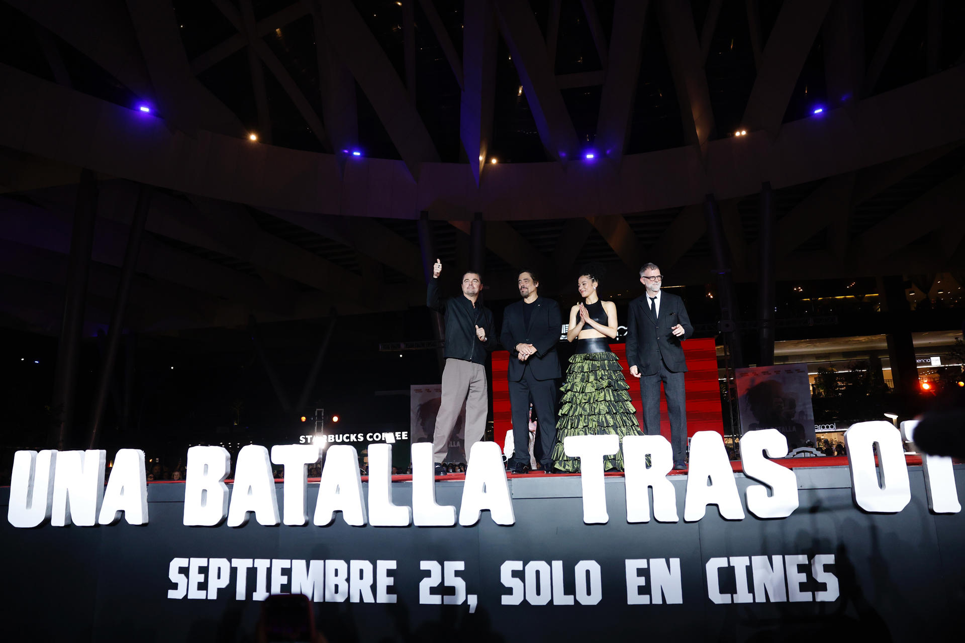 Leonardo DiCaprio presenta en México película “revolucionaria” pero “sin agenda política”