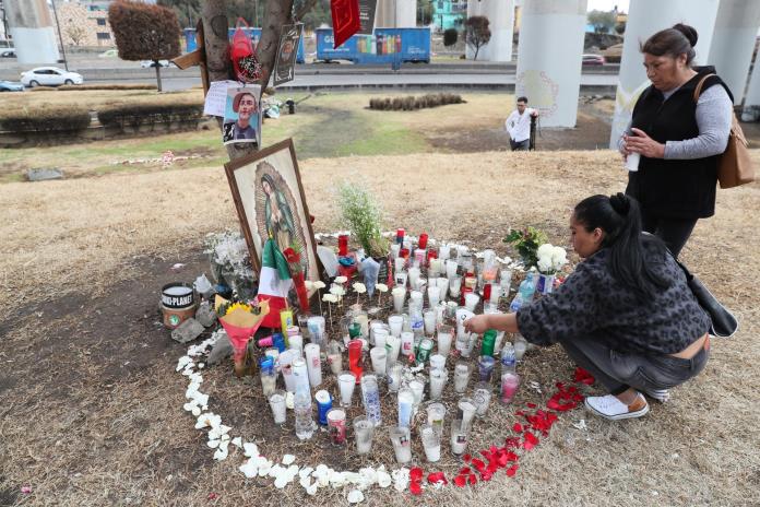 Suman 25 muertos por explosión de un camión de gas en Ciudad de México Suman 25 muertos por explosión de un camión de gas en Ciudad de México