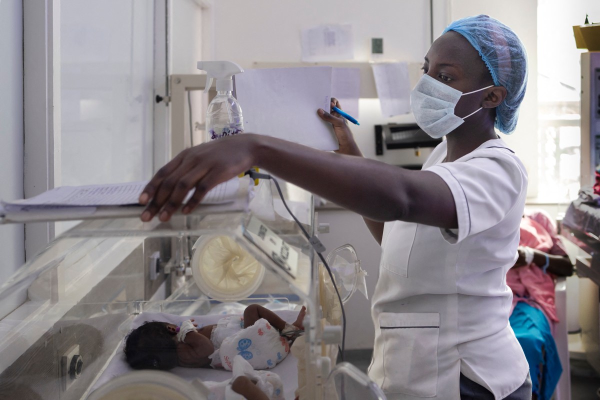 El único banco de leche materna de Kenia, un salvavidas para los bebés prematuros