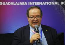 Rector de la UNAM promete revisión de protocolos tras muerte de alumno