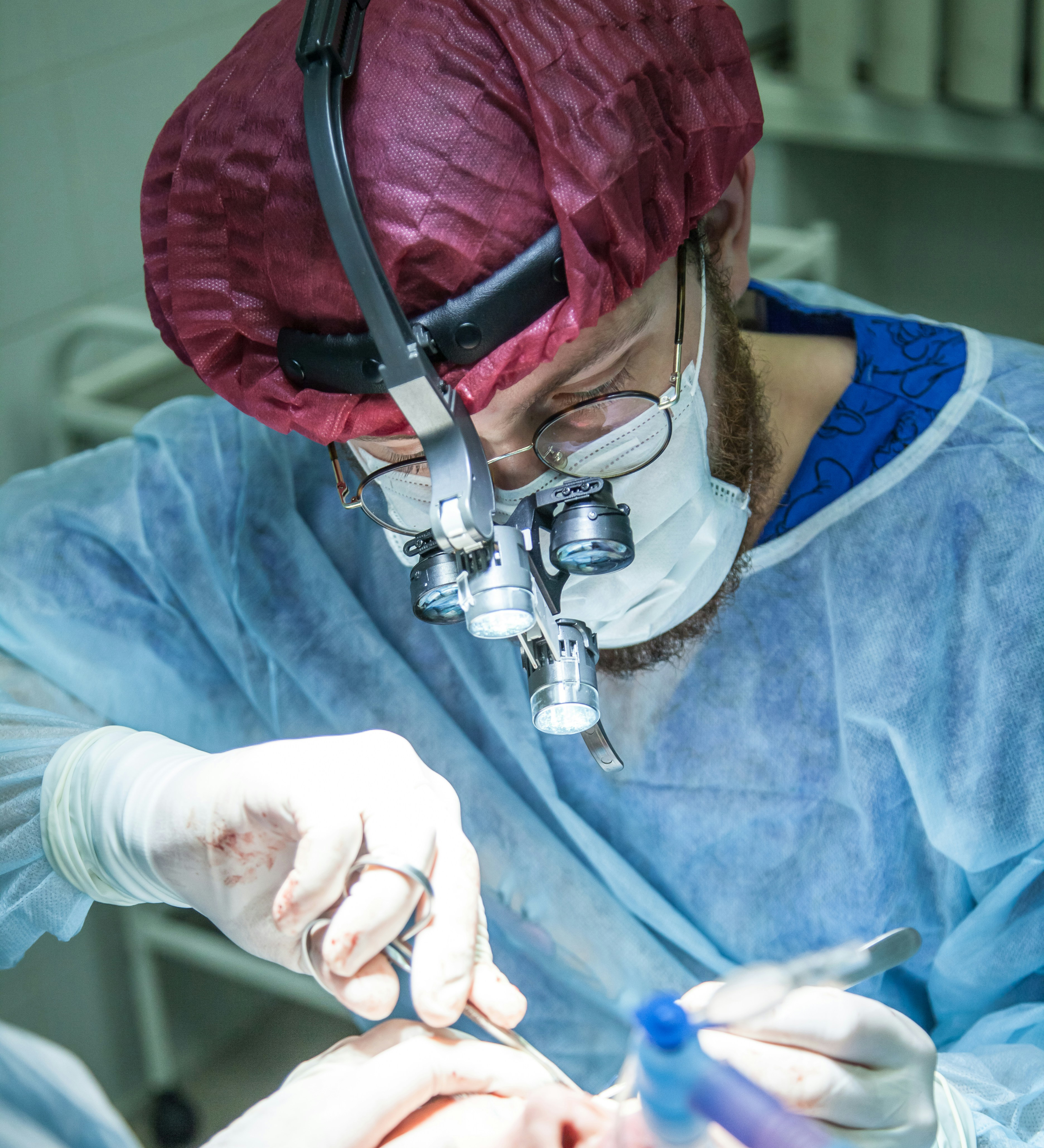 Cirugía cardiovascular: batallas a corazón abierto